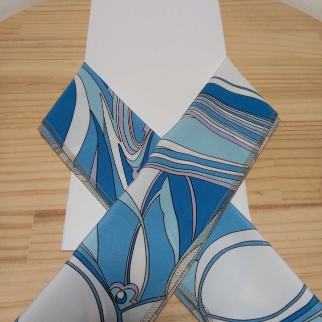 さわやかなブルー系のプリント　半襟