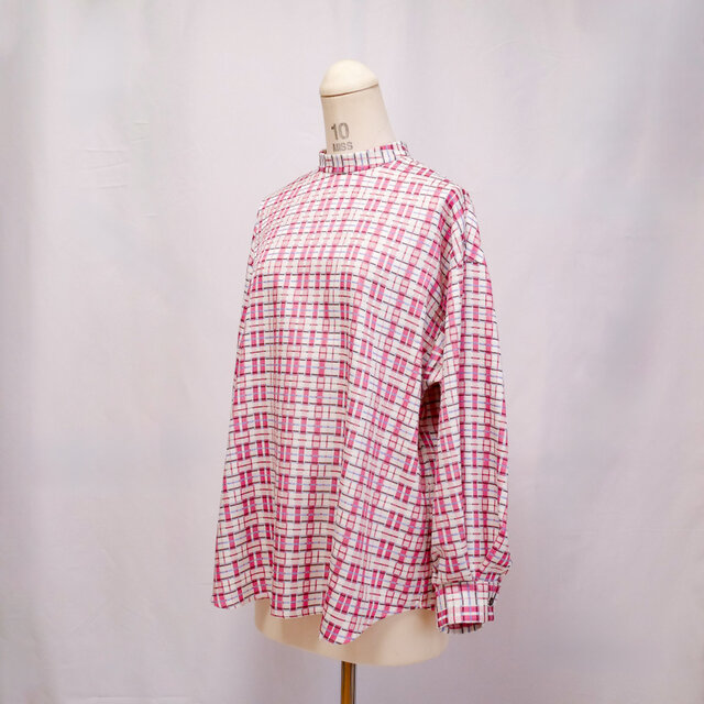 手織りのタッサーシルクのブラウスPI