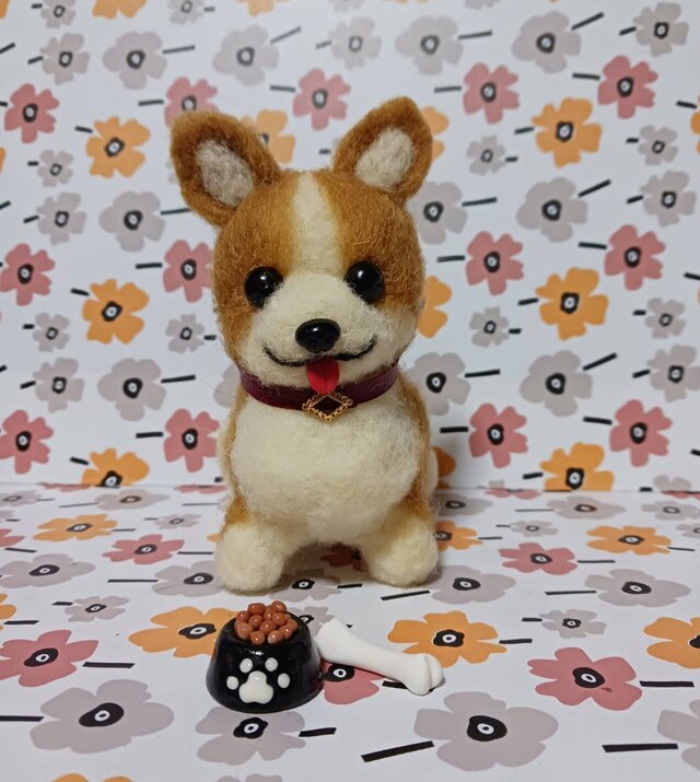羊毛フェルト お尻の可愛いコーギー　餌・骨付き