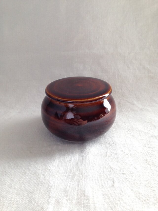 丸浅蓋物(飴釉)