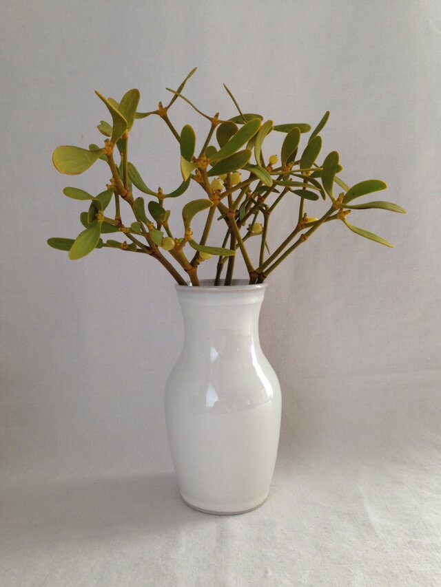 リムフラワーベース(アンティークホワイト)