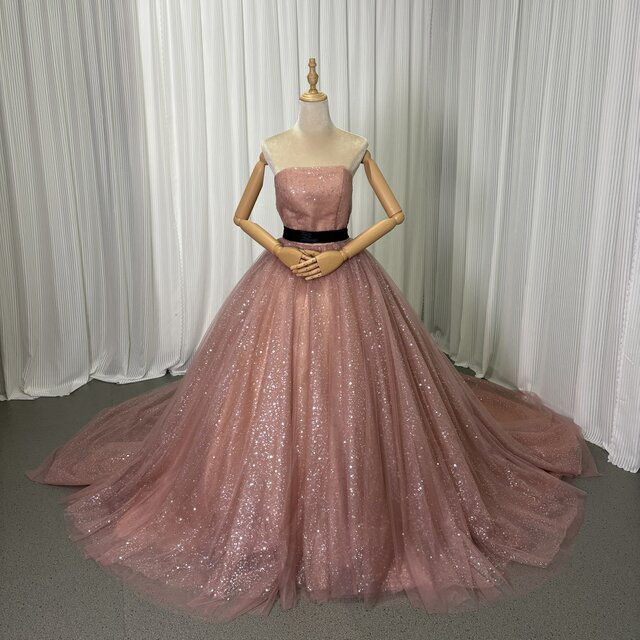 豪華！カラードレス ピンク ベアトップ サッシュベルト シークインチュール ロングトレーン 花嫁 前撮り