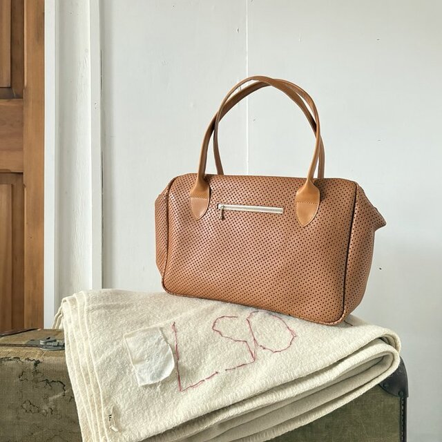 深みある秋色。本革 スモールボストンバッグ／ブラウン｜深い艶を育てるヴィンテージデザイン