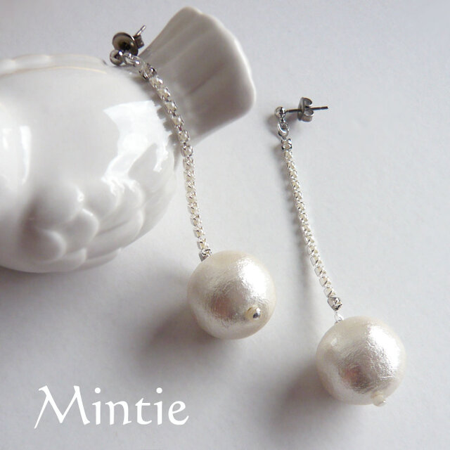 【SALE】一点ものピアス★パールレーンとコットンパール(シルバー)