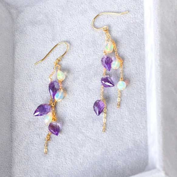 Violet Harmony アメジストフラワーバド(蕾）xプレシャスオパールチェーンピアス14kgf