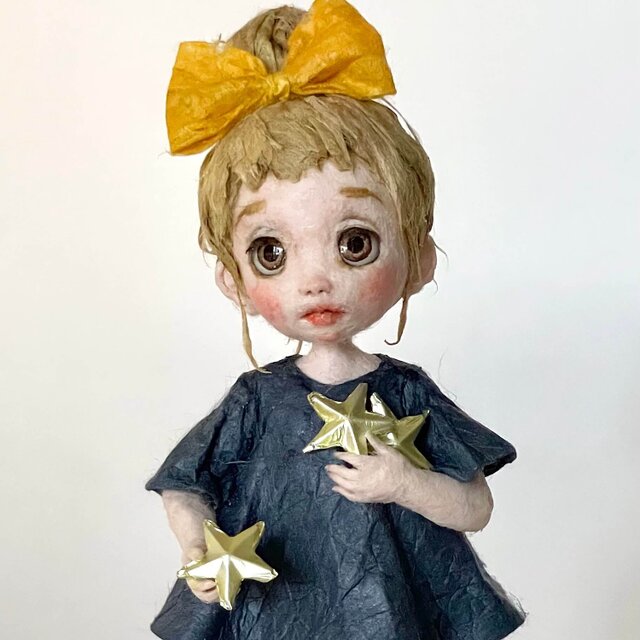 和紙人形『 星あつめ 』メルヘンな女の子の小さな創作人形 | iichi