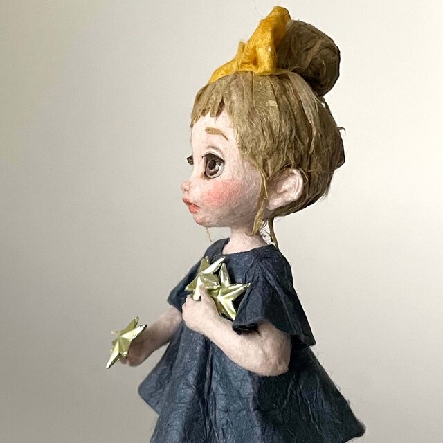 和紙人形『 星あつめ 』メルヘンな女の子の小さな創作人形 | iichi