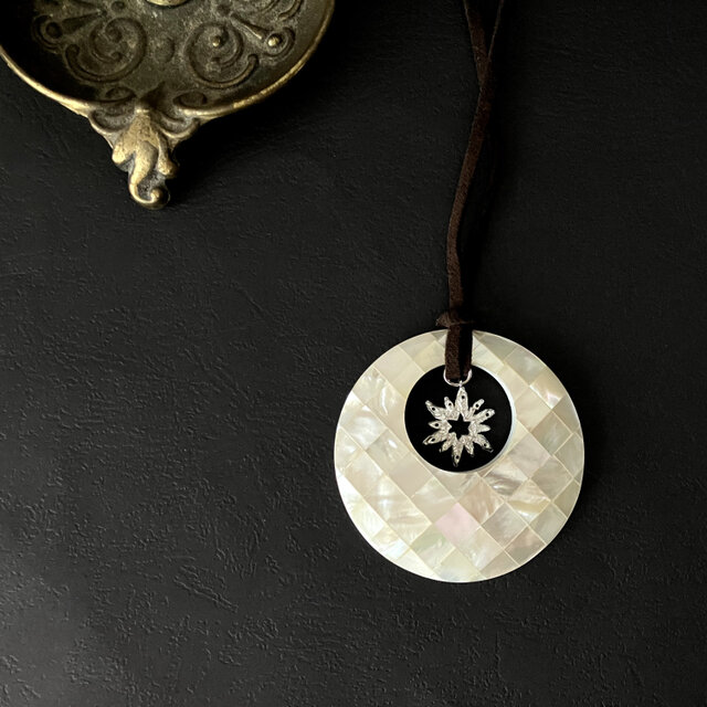 白蝶貝}白銀 - Snowflake silver - | iichi 日々の暮らしを心地よく