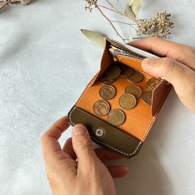 フラップミニウォレット（オリーブ×キャメル） ミニ財布 バイカラー