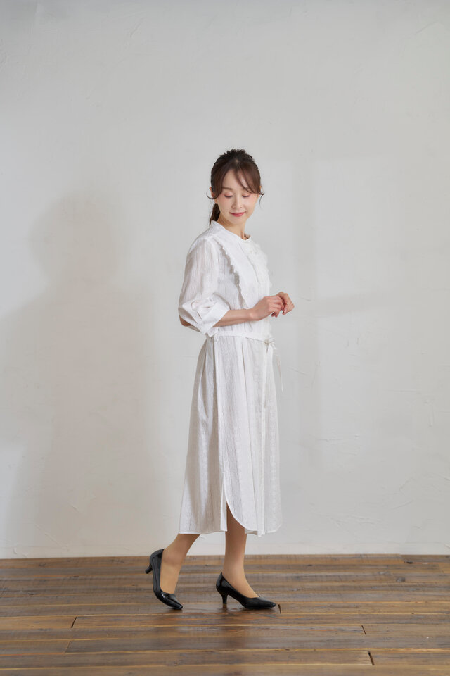 チロリアン風綿刺繍レースワンピース ヨークフリル ホワイト Atelier