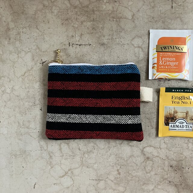 シマシマキルティングのポーチ(p-067)