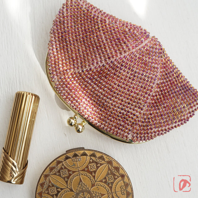 ばあば ⧉ シードビーズの格別なさらに大きめがま口（medetai・2192）