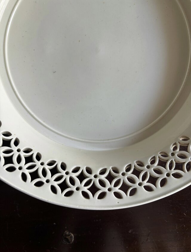 18世紀後期 イギリス クリームウェア コルベイユ レース ピアシング