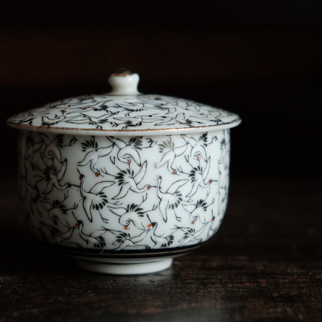 鶴尽くし◇内側に漢詩。久谷焼 色絵金彩蓋付湯呑み 茶器 丁寧な暮らし