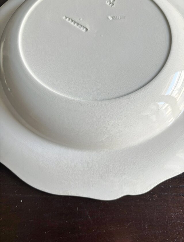Wedgwood ウェッジウッド ギルランド レリーフ皿 深皿 φ27cm イギリス
