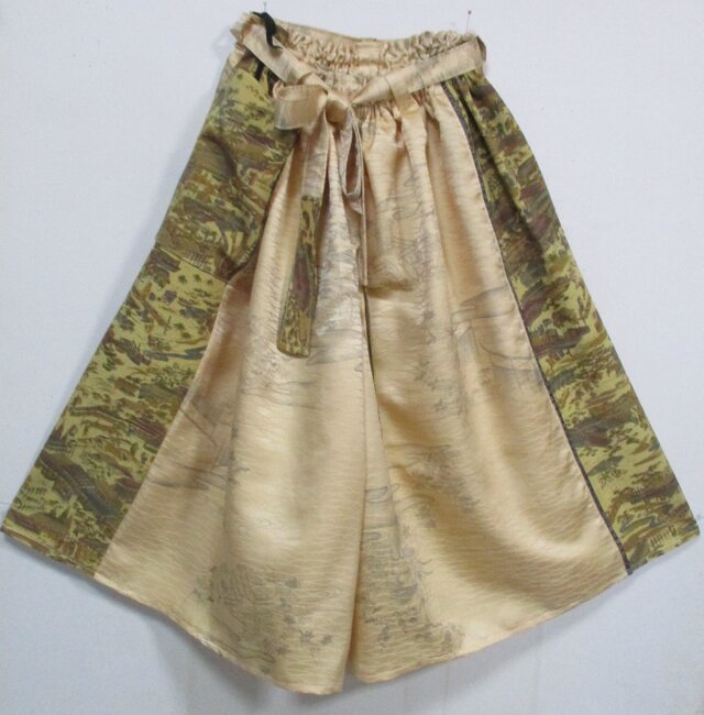 ８５２２　着物で作ったキュロットスカート