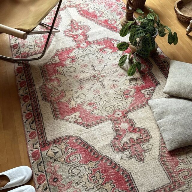 120×199 アヴァノスラグ コーラルレッド×ベージュ トルコヴィンテージ