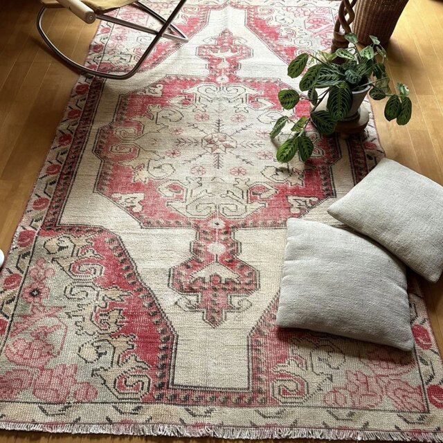120×199 アヴァノスラグ コーラルレッド×ベージュ トルコヴィンテージ