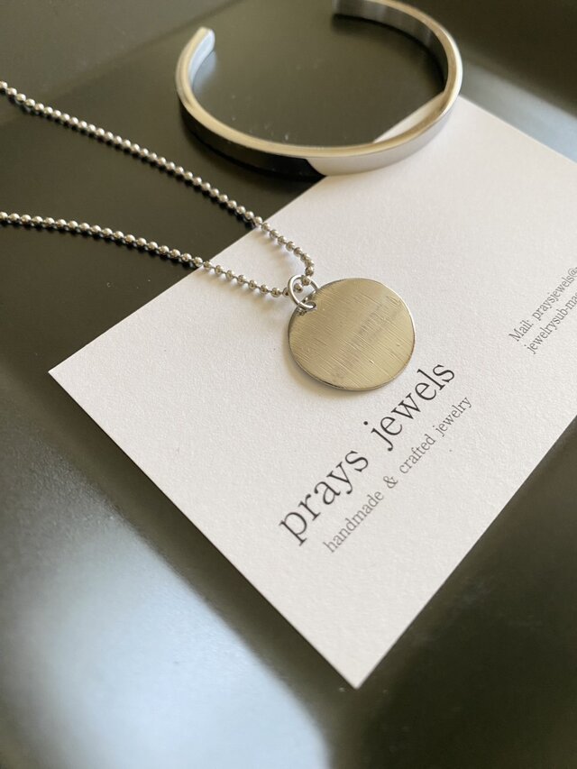 Circle Metal Necklaces ヘアラインサークル・ラウンドプレート