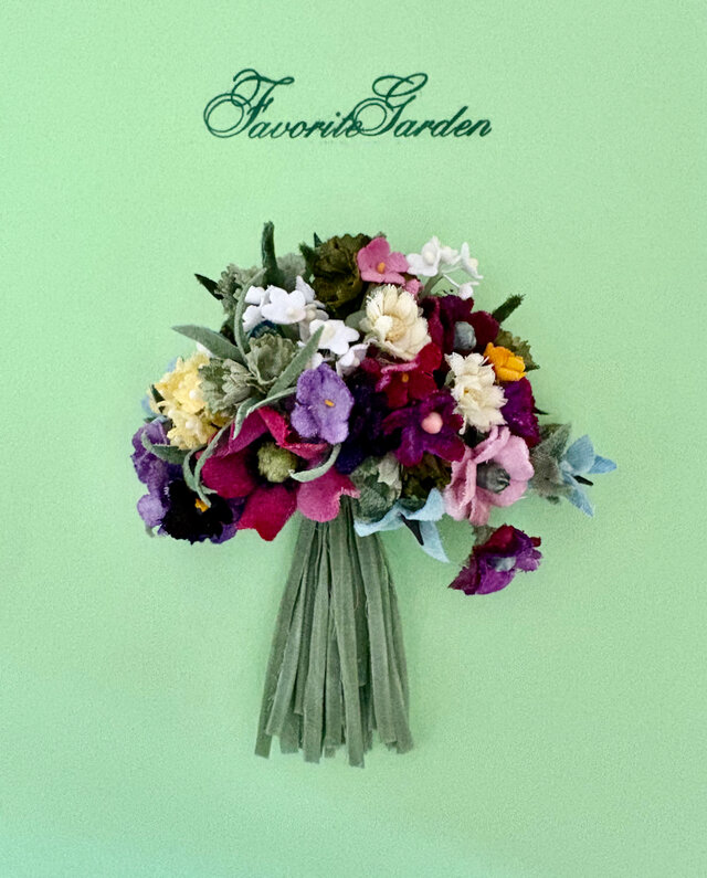 Small flower corsage