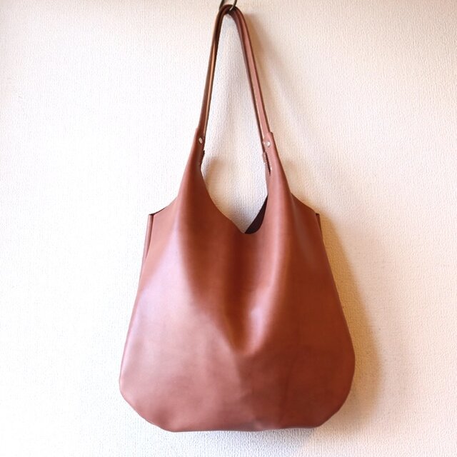 セミマット艶の本革ショルダートート 肩なじみ良く大容量 No.11153