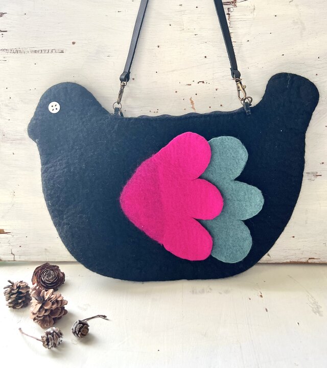 カラフルな動物ポーチ（鳥✖️ブラック）