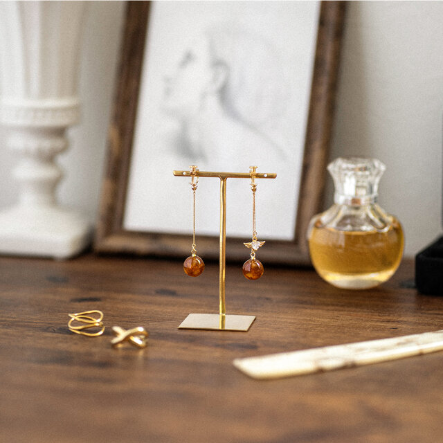 うちの子メモリアル｜遺毛レジン ピアス／イヤリング｜天使チャーム・ゴールド｜虹の橋ジュエリー【オーダーメイド】