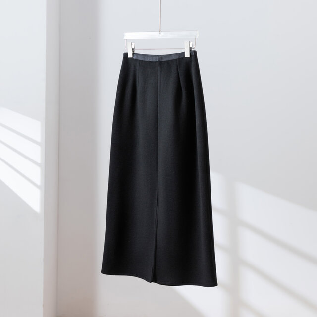 グラフェン裏層で驚きの温かさ。ボンディング素材スカート マキシ