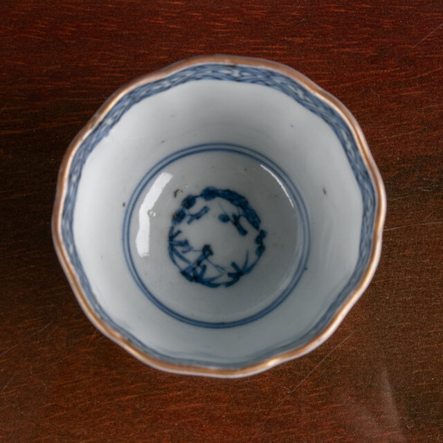 古伊万里 染付蛸唐草文 碗 江戸後期 E1659 | iichi 日々の暮らしを