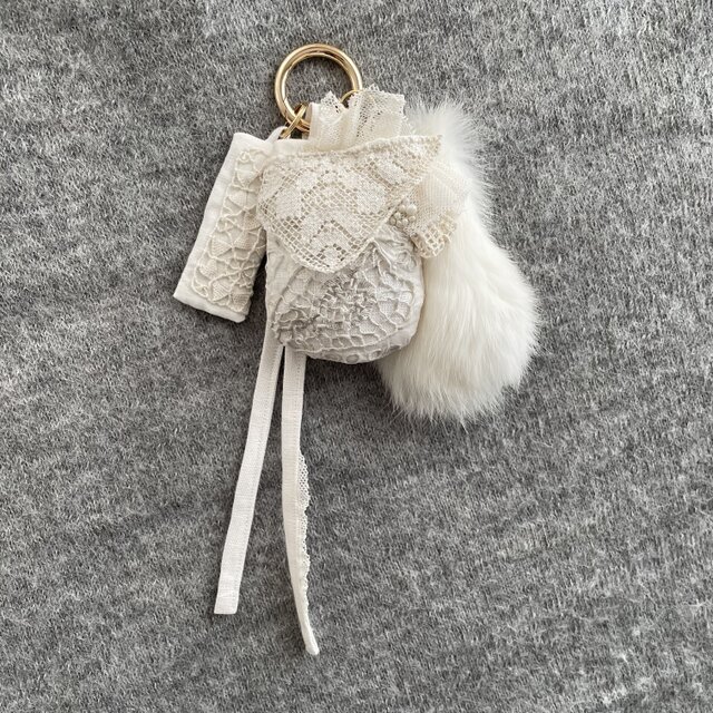 france antique race - charm | iichi 日々の暮らしを心地よくする