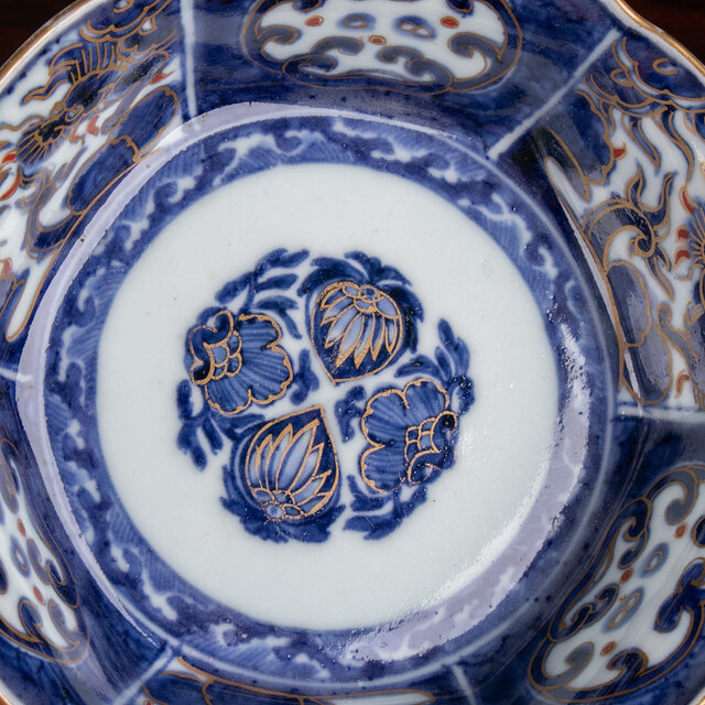 古伊万里 染付金彩 雲龍文 輪花深鉢 江戸後期 F098 | iichi 日々の