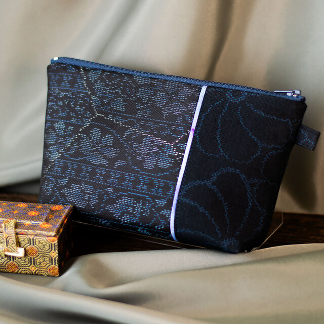 N-302大島紬切り替えポーチ/青紫ライン×紺大島 | iichi 日々の暮らしを