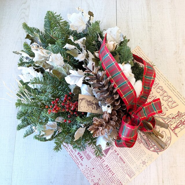 オレゴン産モミを使ったホワイトポプラのスワッグ | iichi 日々の