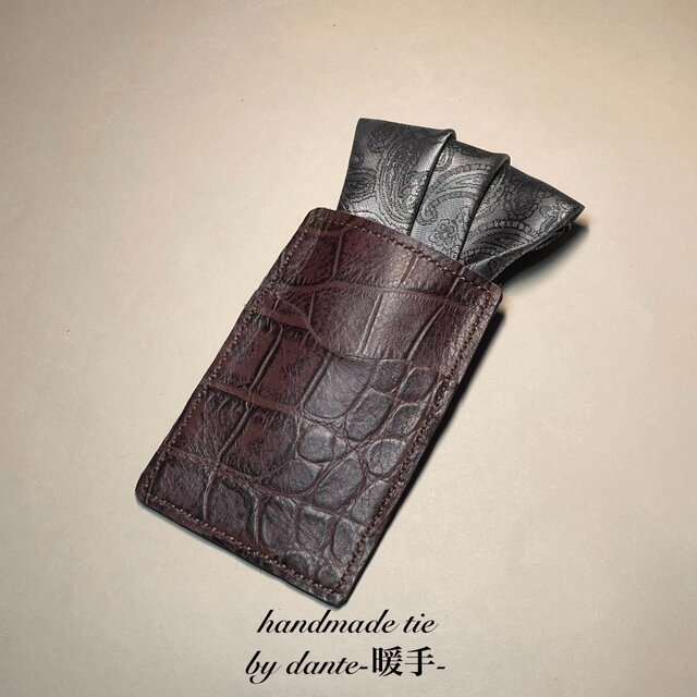 【受注製作】チーフ　ペイズリー柄　シルバー　レザー　ネクタイ　プレゼント　ギフト　のコピー