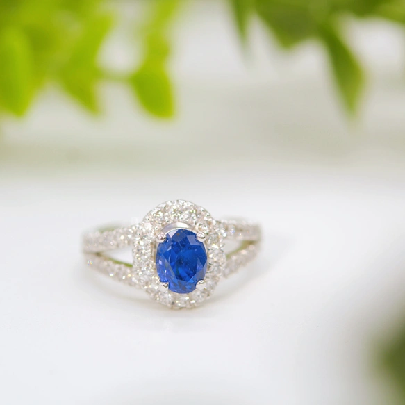 婚約指輪にも!】プラチナ サファイア ダイヤモンド リング