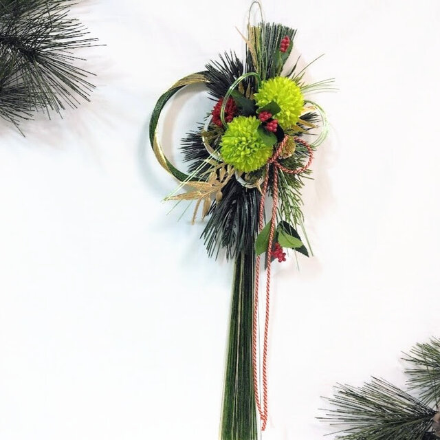 迎春水引飾り（金緑) ピンポンマム(緑) Ｍサイズ n635 アーティフィシャルフラワー