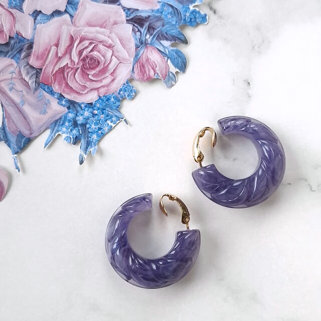 《Avon》 “FLORAL HOOP” AMETHYST TONE エイボン ヴィンテージイヤリング