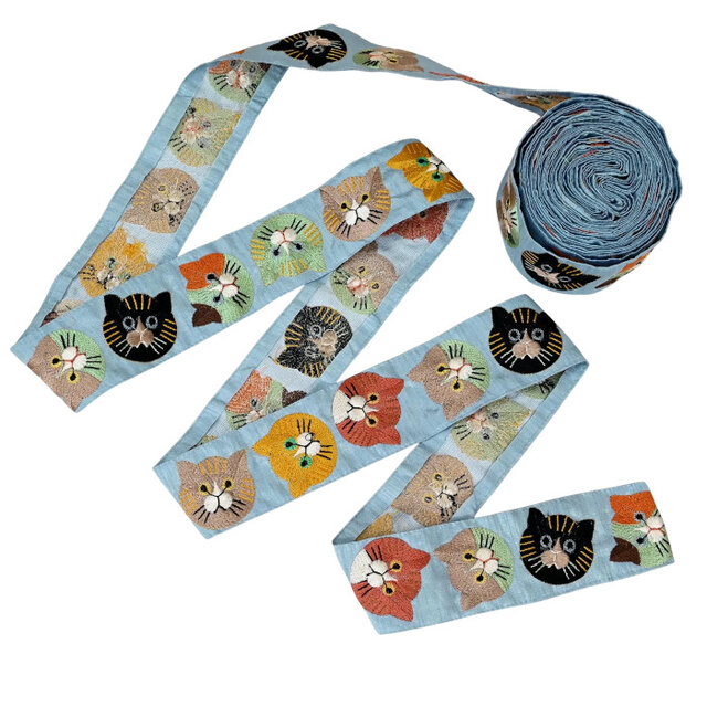 インド刺繍リボン50cm切り売り キャットフェイス ブルー 5.6cm幅 HC 猫