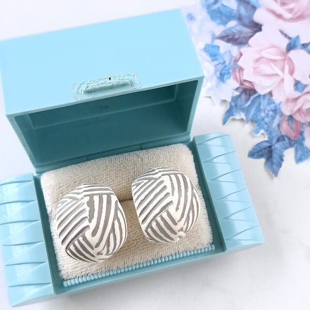 《Avon》 “sirocco hoop” エイボン ヴィンテージピアス