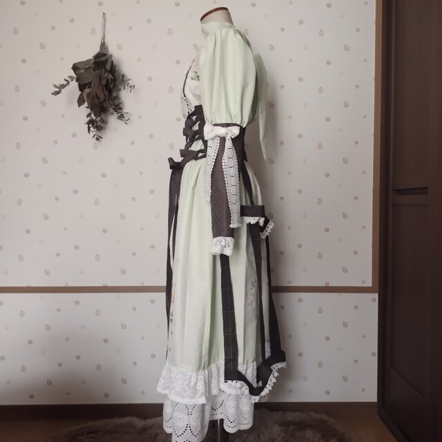 着物リメイク 天使の箱庭ワンピース クリノリン風ベルト付き | iichi