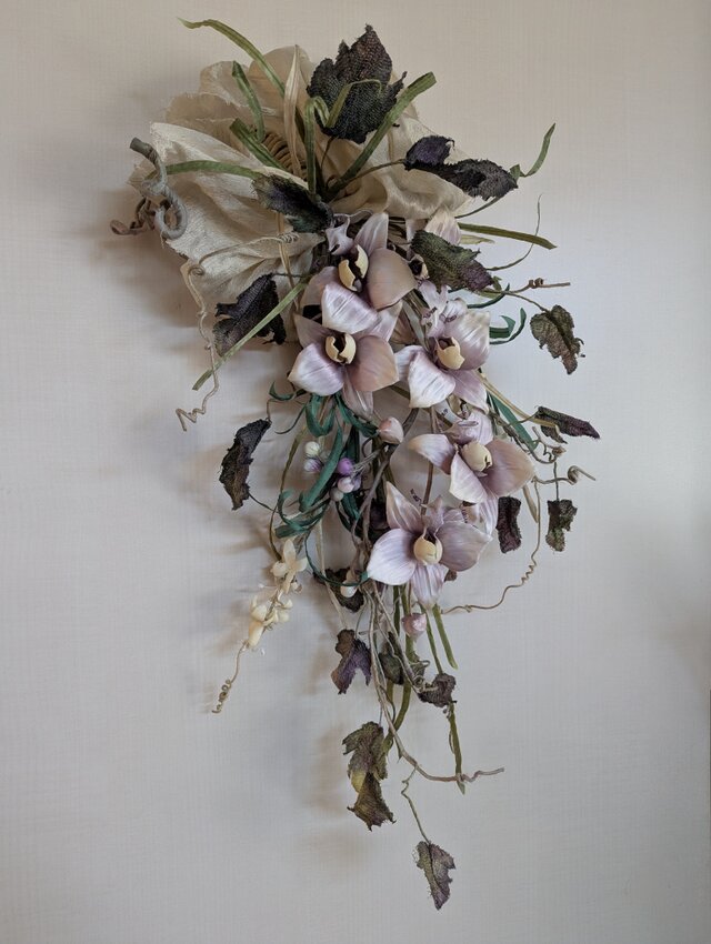 インテリアｽﾜｯｸﾞ（こちょうらんとブドウ）Ｉ32