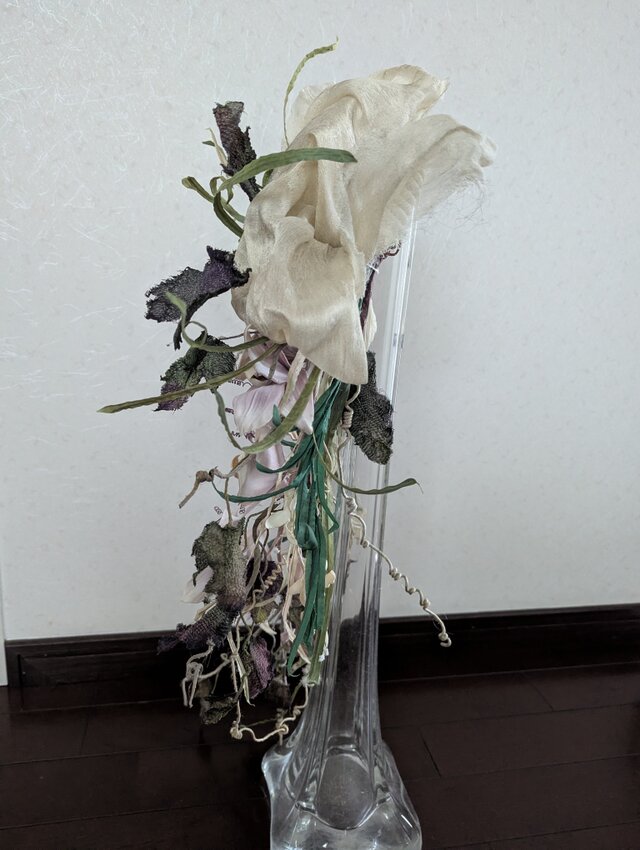 インテリアｽﾜｯｸﾞ（こちょうらんとブドウ）I32 | iichi 日々の暮らしを