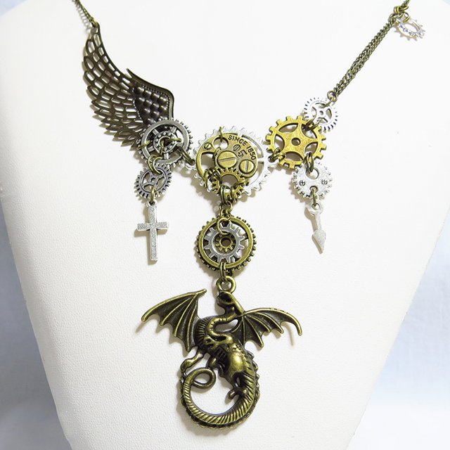 スチームパンク風ドラゴン（竜）と歯車の多層多重ネックレス 翼 アシンメトリー 長さ調整可 アジャスター付