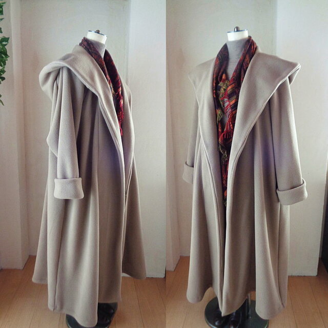 ラス1 魔法使い♥超軽量 ビッグフード ローブコート♥トープ♥アンチ 