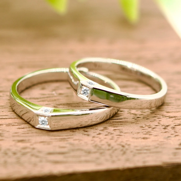 新作【ペア特別価格】プラチナ ダイヤモンド 結婚指輪 ~Gift boxギフトボックス~【ストレートタイプ/送料無料】