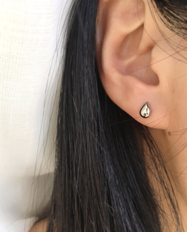 送料無料 選べるプラチナPT900/K18YG 付けっぱなし定番 雫 ドロップ