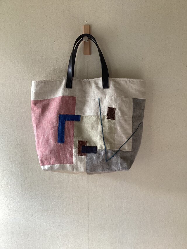 リネンの色合わせとコラージュバッグ