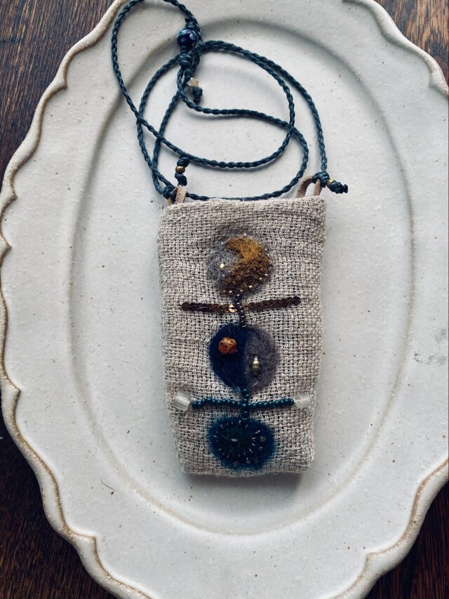 お守り袋・月星陰陽