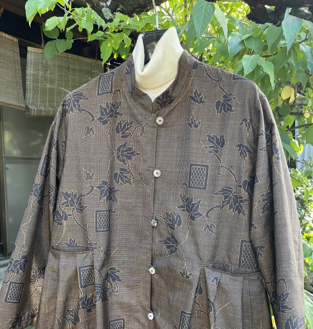 着物リメイク】羽織れるワンピース/切り替えタック/大島紬 | iichi