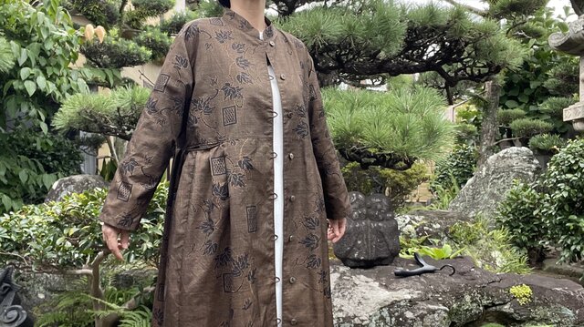 着物リメイク】羽織れるワンピース/切り替えタック/大島紬 | iichi